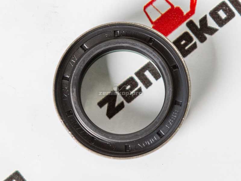 135818 Сальник