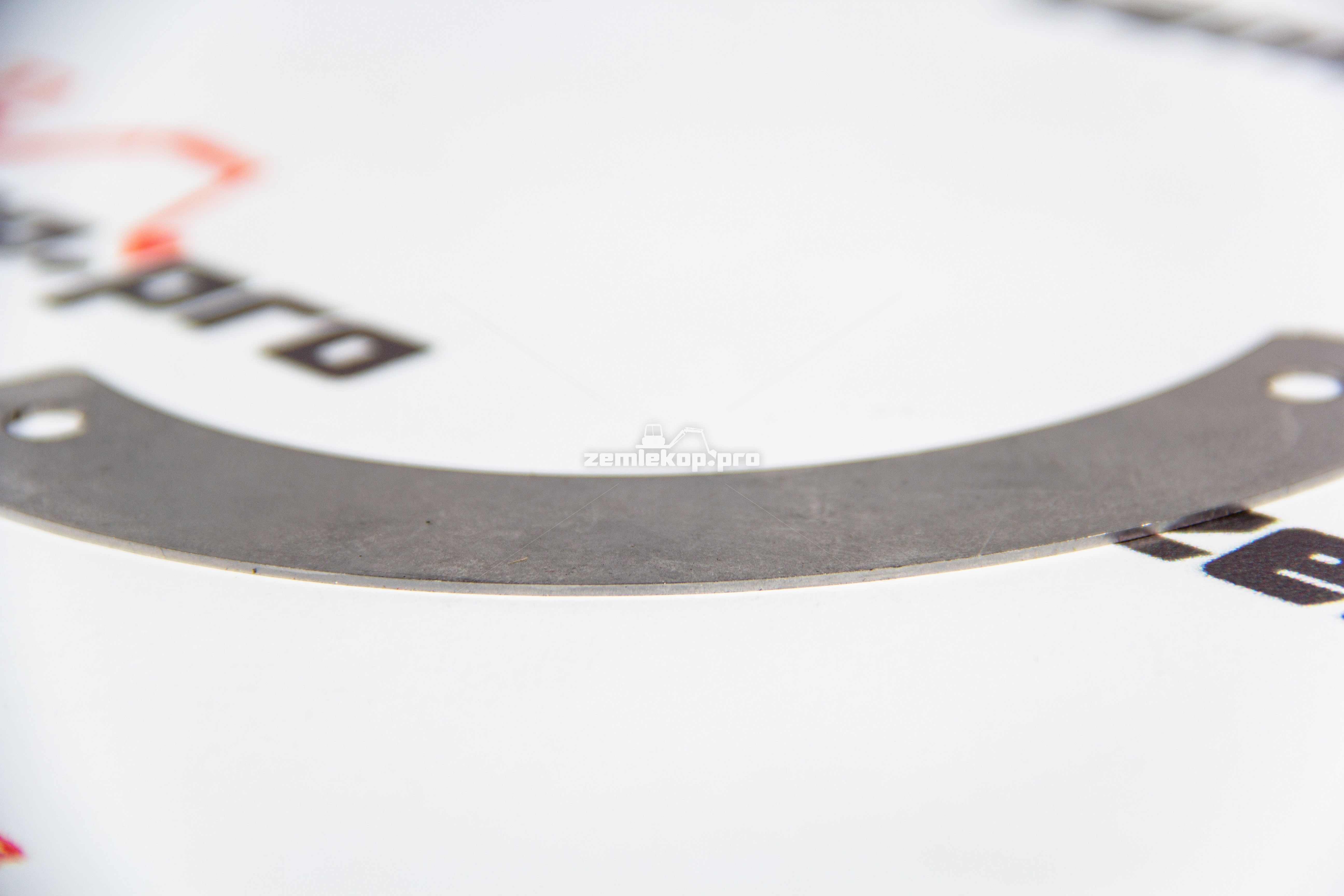 140647 Пластина