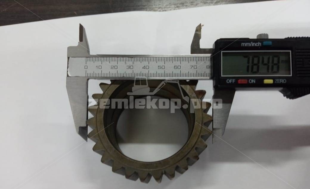 562509^ Шестерня 112.06.006.03^, 112.06.706.01